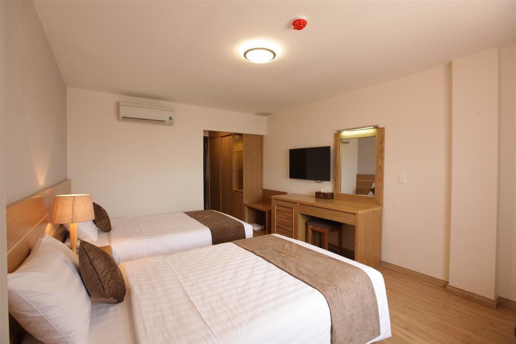 Minh Tam Hotel & Spa 3/2 Хошимин Екстериор снимка