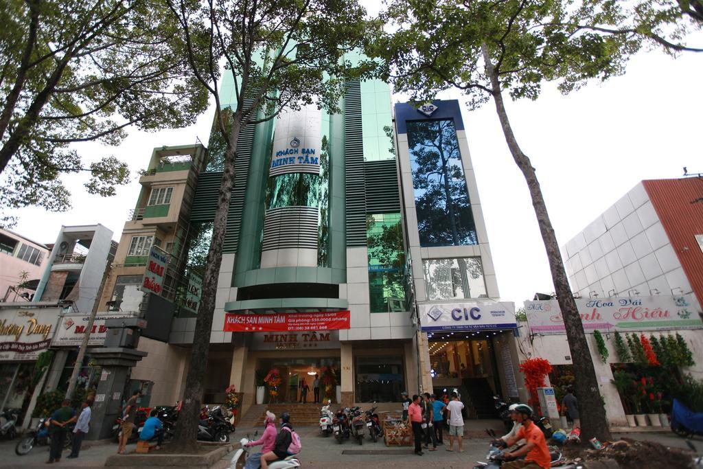Minh Tam Hotel & Spa 3/2 Хошимин Екстериор снимка