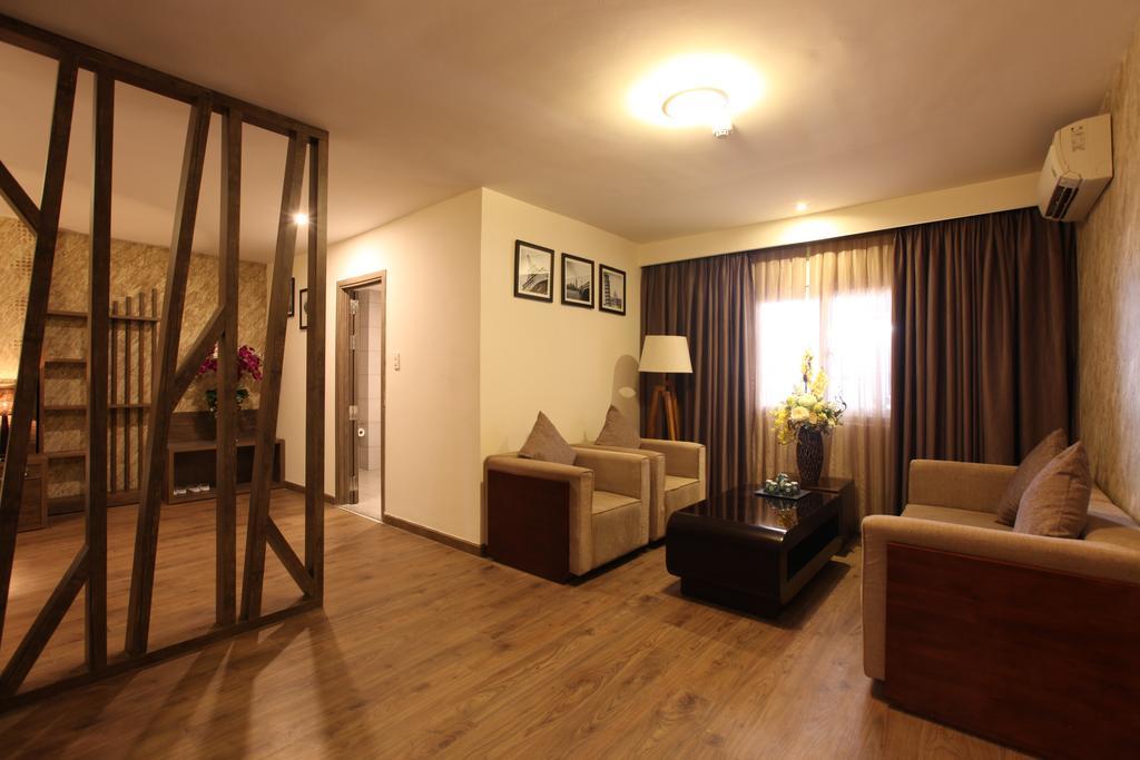Minh Tam Hotel & Spa 3/2 Хошимин Екстериор снимка